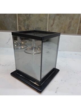 Infinity Votive Candle Holder
